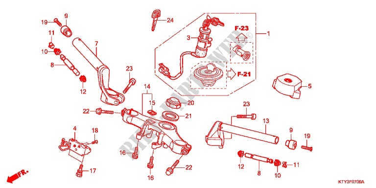 GUIDON   TE DE FOURCHE pour Honda CBR 125 TRICOLORE de 2012
