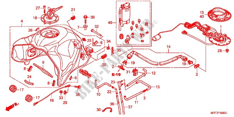RESERVOIR A CARBURANT pour Honda TRANSALP 700 ABS de 2011