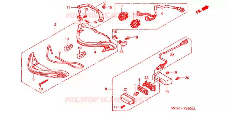 FEU ARRIERE Honda MOTO 900 HORNET 2006  CB900F6_A