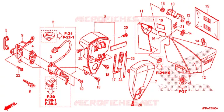 COUVERCLE LATERAL - OUTILS - CONTACTEUR A CLES Honda MOTO 1300 VT 2013  VT1300CSD